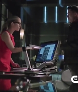 2013-Arrow-BloodRush-S01E06-06.jpg