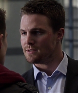 Arrow-S01-E22-081.jpg