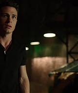 Arrow-S02-E01-0217.jpg