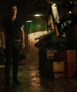 Arrow-S02-E01-0228.jpg