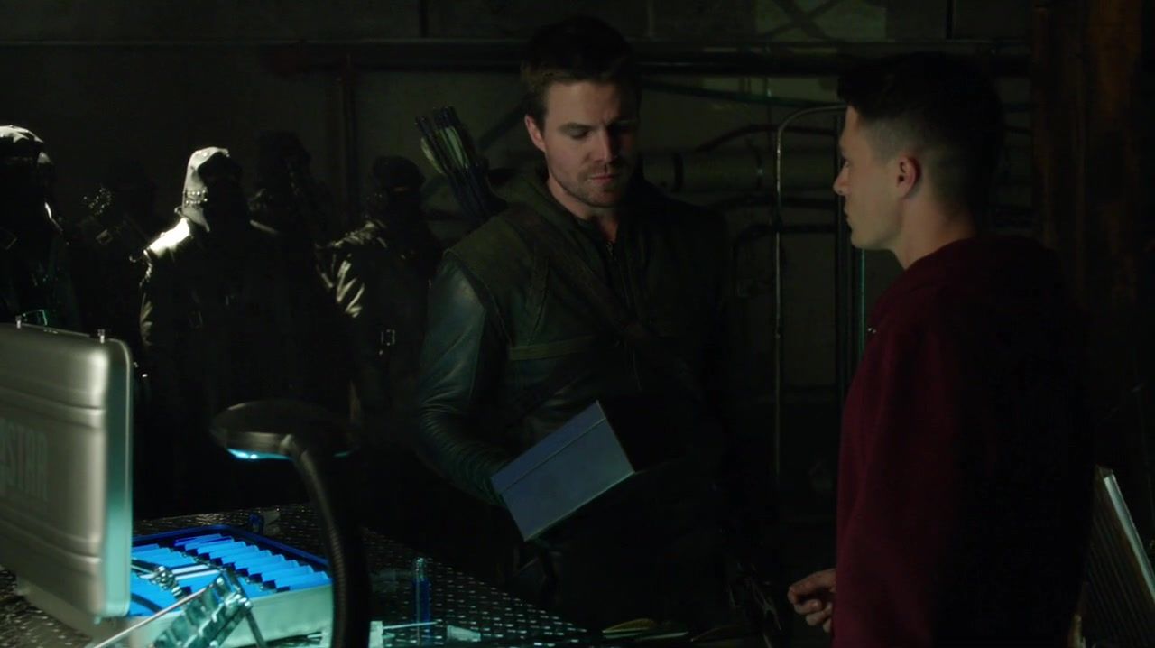 Arrow-S02-E23-0048.jpg