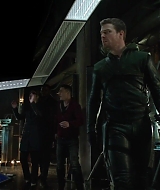 Arrow-S02-E23-0014.jpg