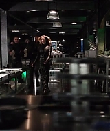 Arrow-S04E12-022.jpg