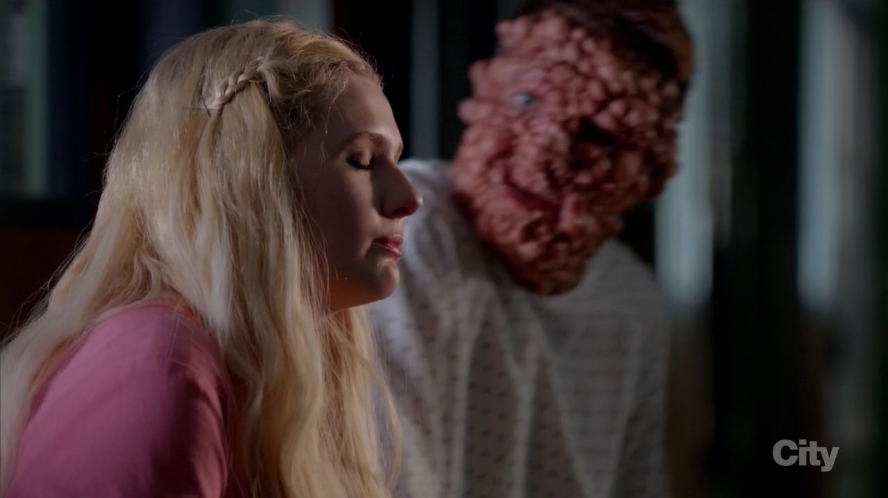 ScreamQueens-S02E02-031.jpg