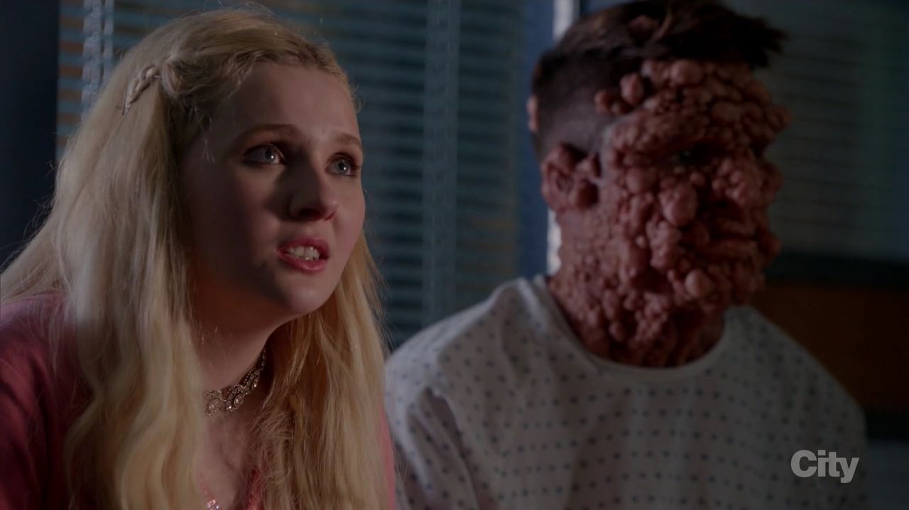 ScreamQueens-S02E02-033.jpg