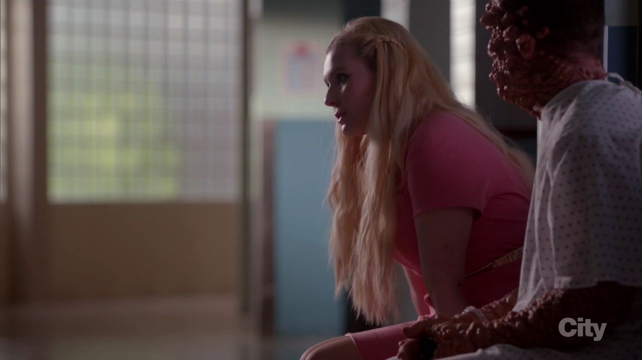 ScreamQueens-S02E02-043.jpg