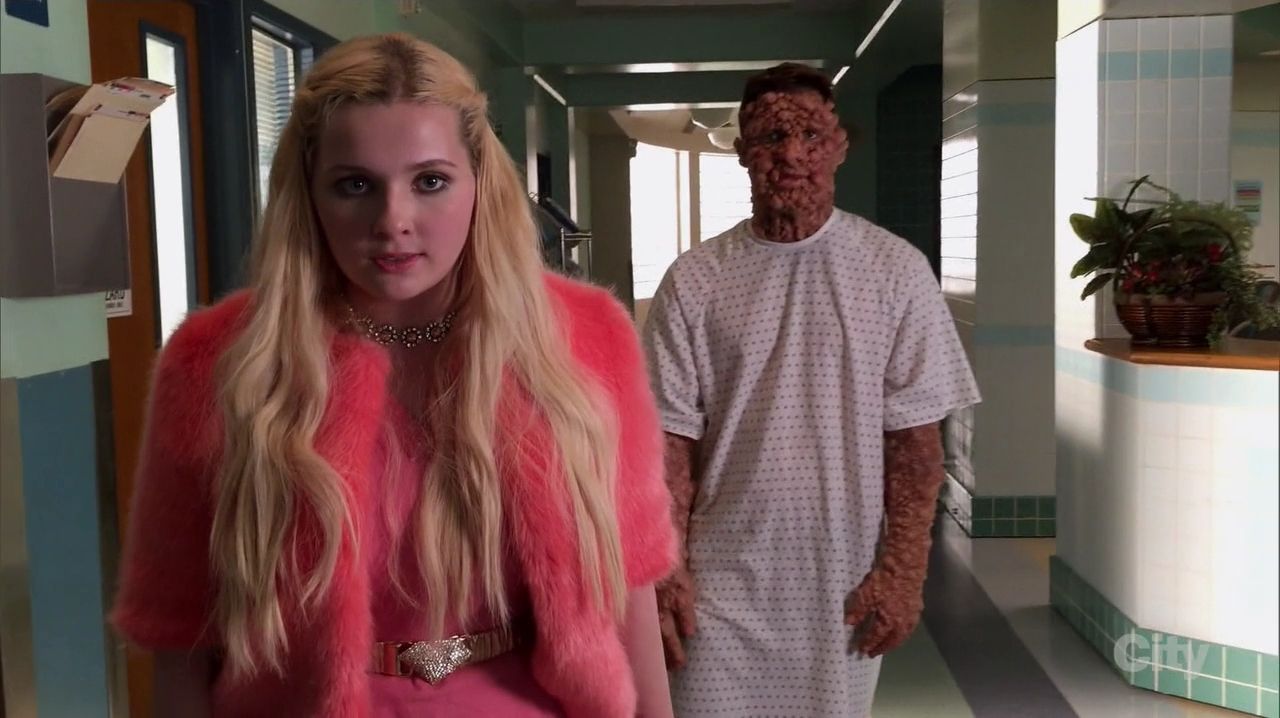 ScreamQueens-S02E02-081.jpg