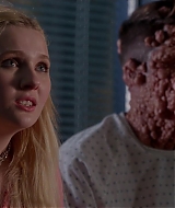 ScreamQueens-S02E02-033.jpg